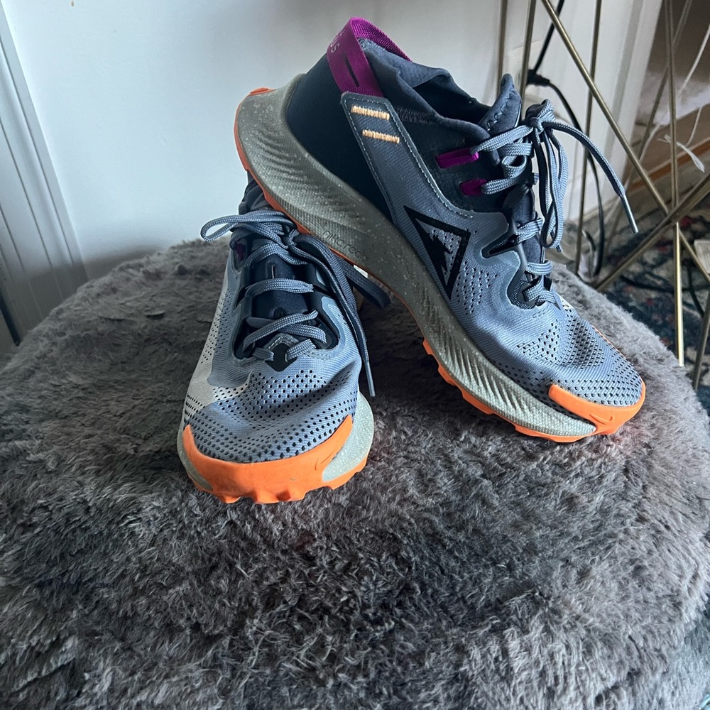 Nike Women's Gray and Purple Sneakers with Orange Accents